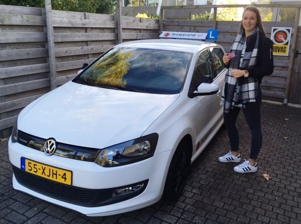 Geslaagd, bij rijschool Leswereld